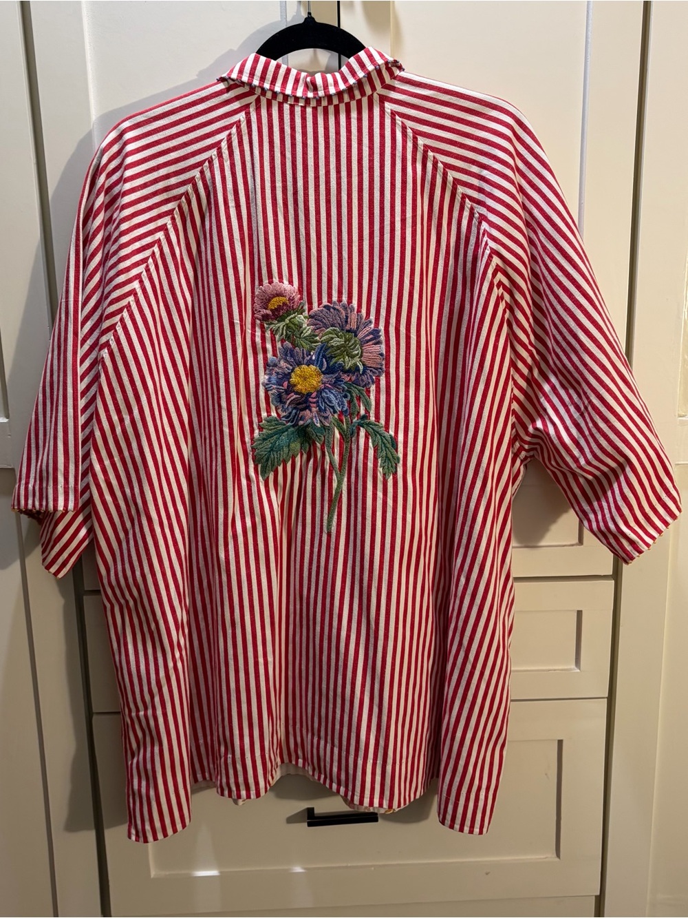 Péro Red & White Striped Embroidered Floral Button Down Shirt 42 10 L cotton
